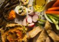Ripa Grande si reinventa: l’estate urbana tra sapori rurali, mixology floreale e notti live a Trastevere