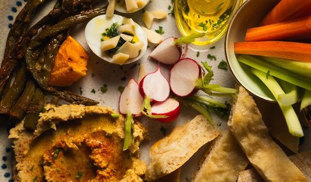 Ripa Grande si reinventa: l’estate urbana tra sapori rurali, mixology floreale e notti live a Trastevere